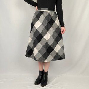 Stunning Parisian Vintage Plaid Checker A-Line High Waisted Preppy Midi Skirt